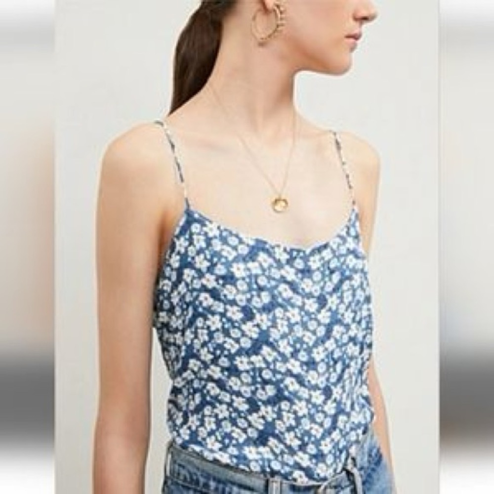 NWT Reformation Sleeveless Blue Floral top size medium